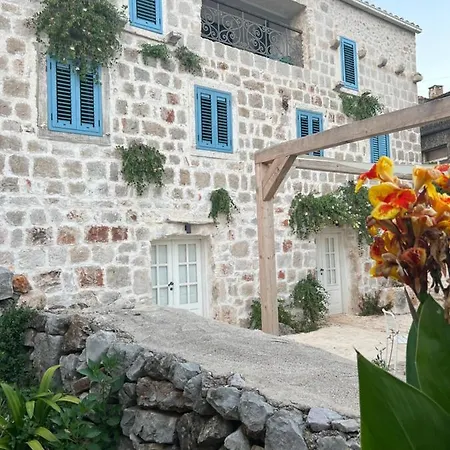 Holiday home Kapparis *